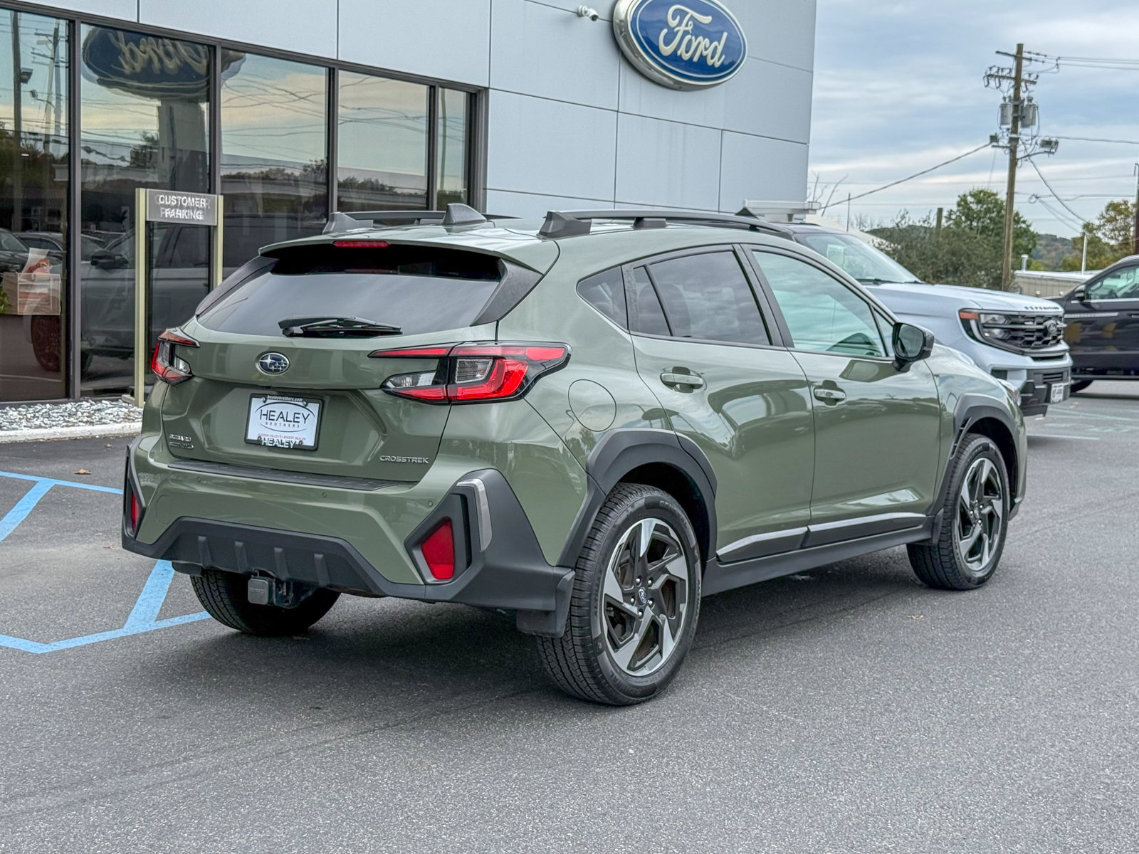 Used 2024 Subaru Crosstrek 2.5i Limited AWD/4WD image 6