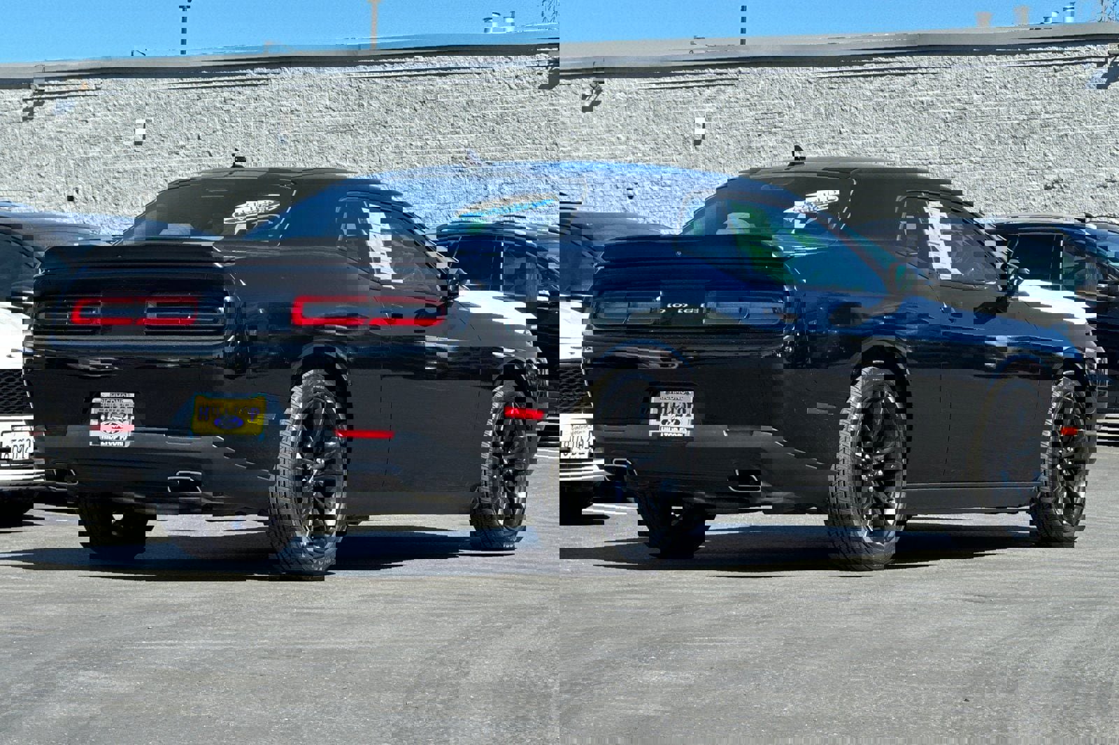 Used 2018 Dodge Challenger SXT w/ Blacktop Package image 5