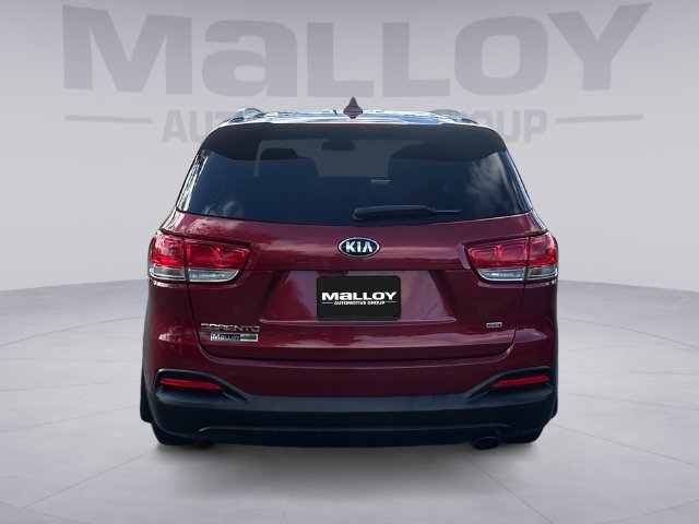 Used 2018 Kia Sorento AWD image 4