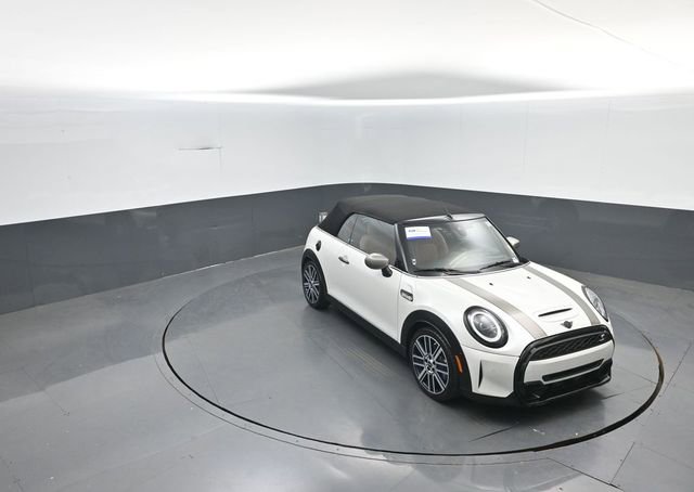 Used 2024 MINI Cooper S FWD image 15