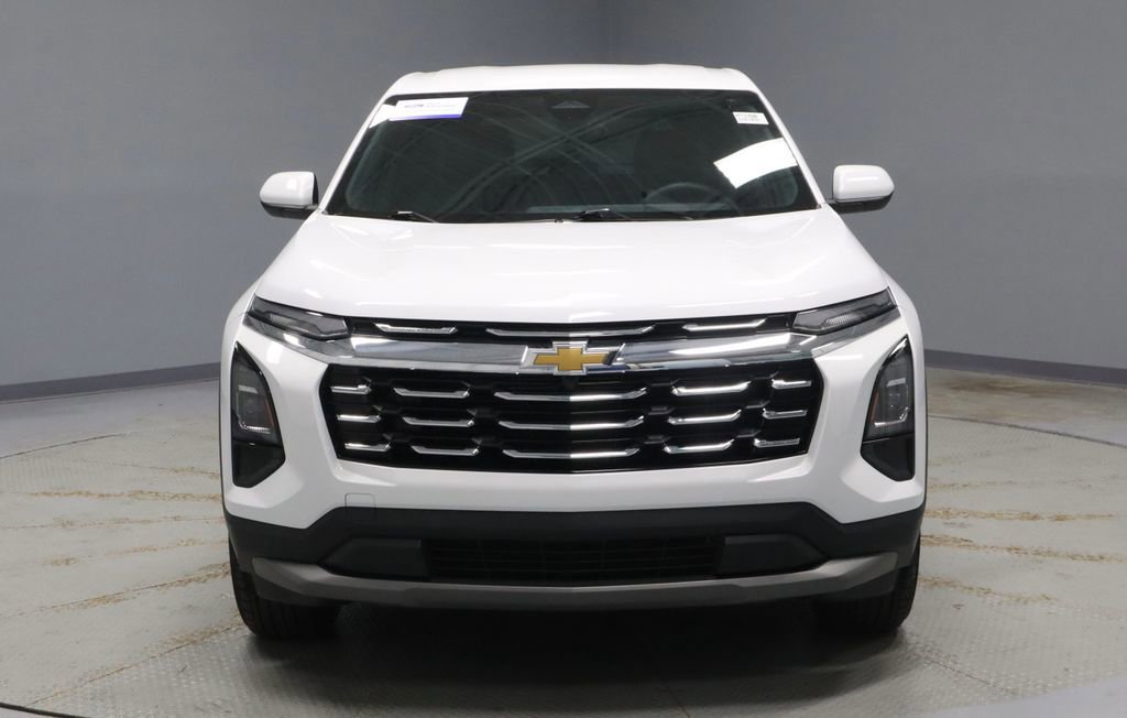 Used 2026 Chevrolet Equinox LT image 8