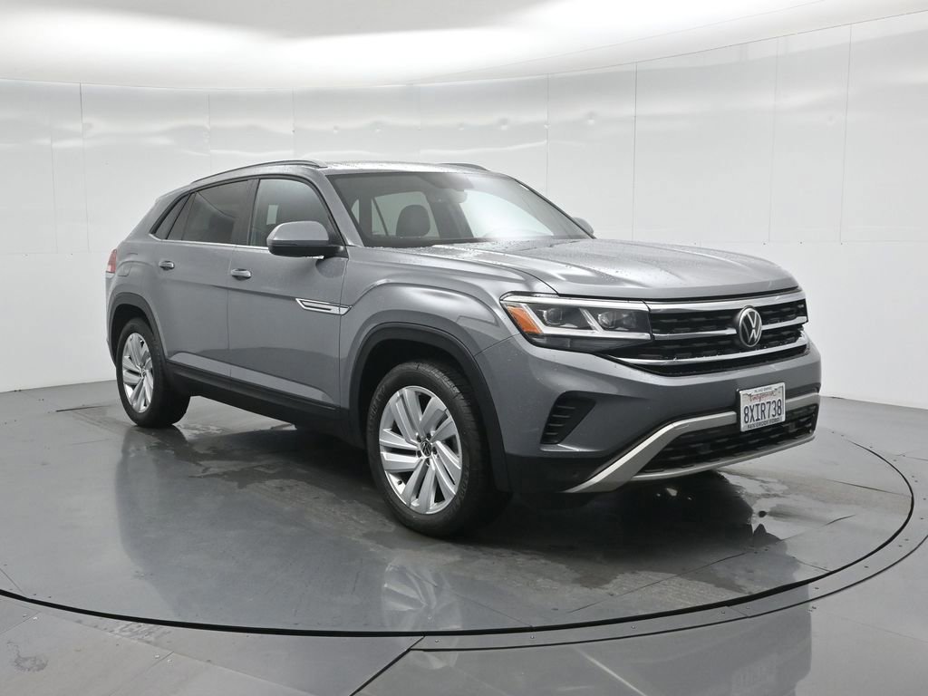 Used 2021 Volkswagen Atlas Cross Sport SE w/ Panoramic Sunroof Package image 8