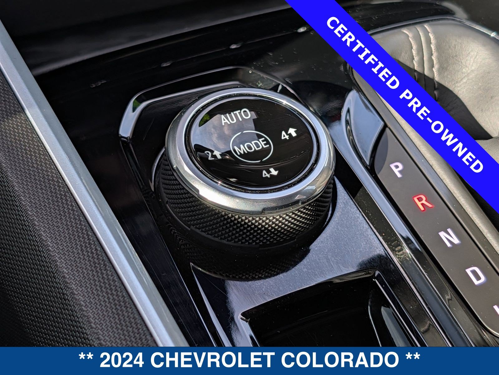 Used 2024 Chevrolet Colorado Trail Boss w/ Technology Package AWD/4WD image 32