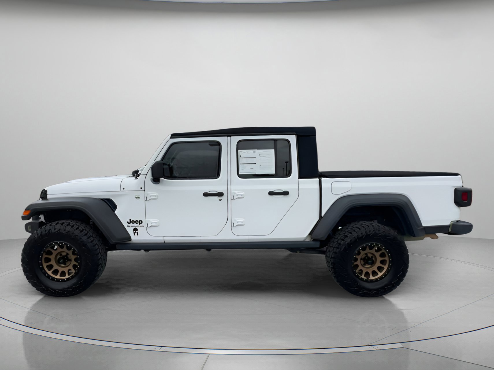 Used 2020 Jeep Gladiator Sport w/ Quick Order Package 24S image 10