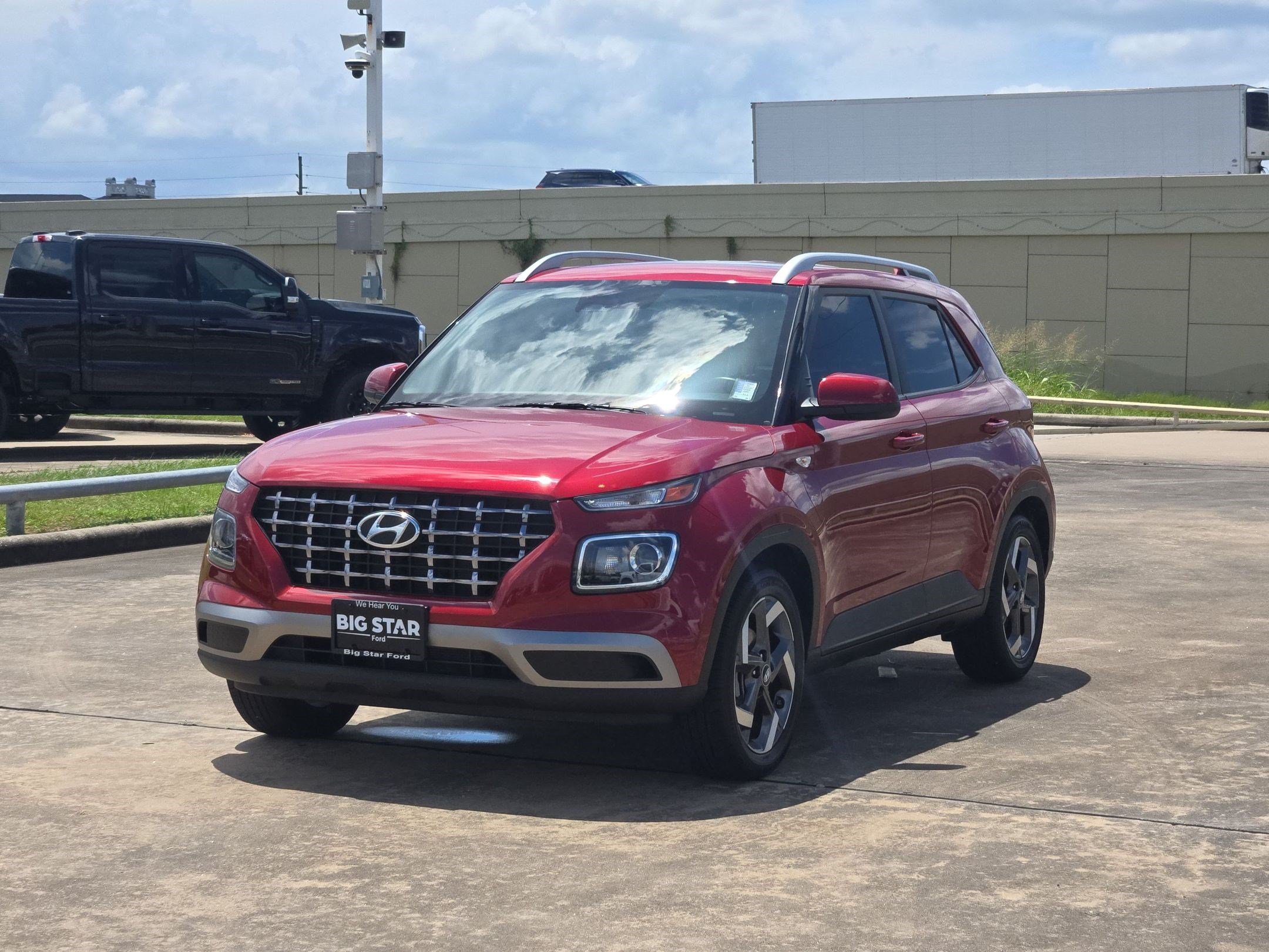 Used 2026 Hyundai Venue SEL FWD image 10