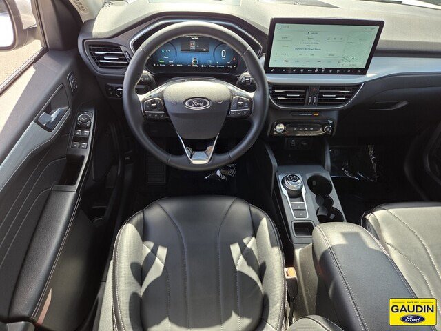 Certified 2025 Ford Escape SE w/ PHEV Premium Package FWD image 13