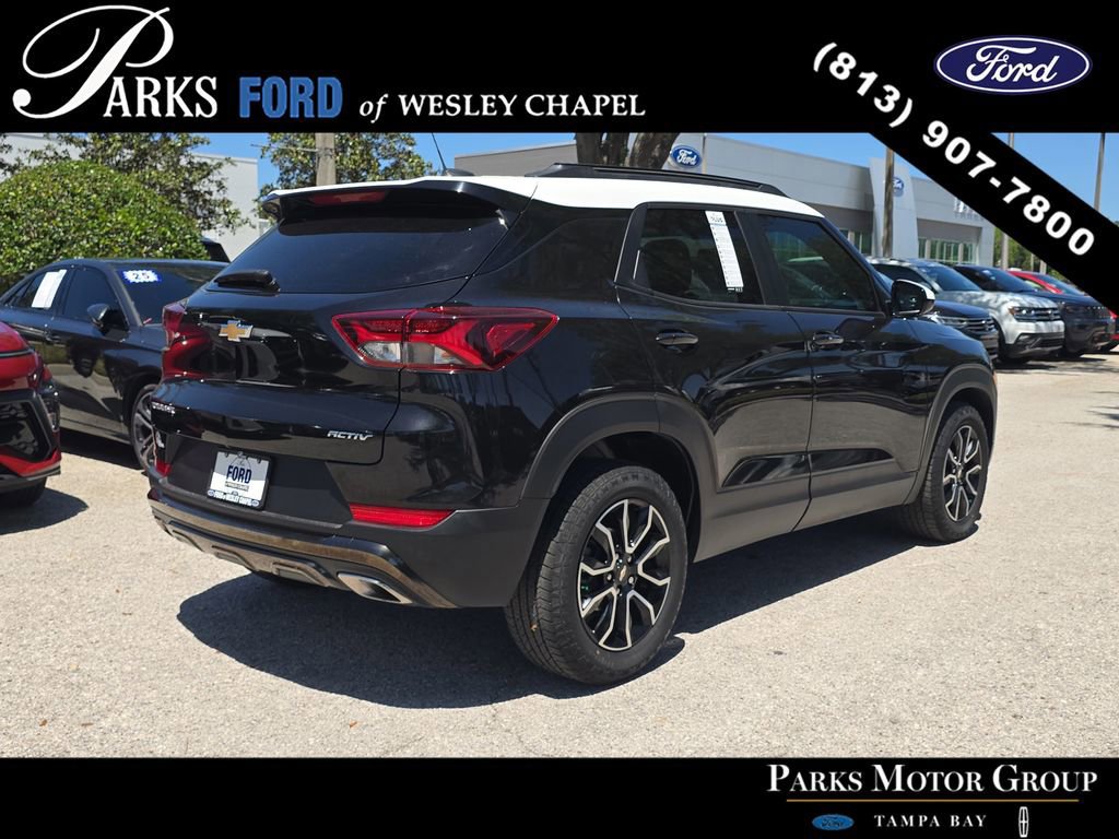 Used 2023 Chevrolet TrailBlazer ACTIV image 3