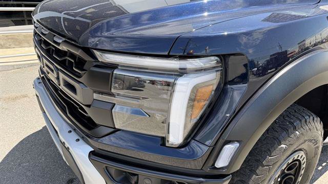 Certified 2024 Ford F150 Raptor AWD/4WD image 5