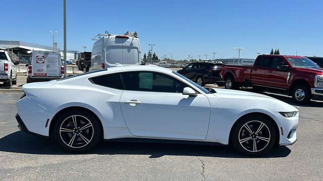Certified 2024 Ford Mustang Coupe RWD image 2