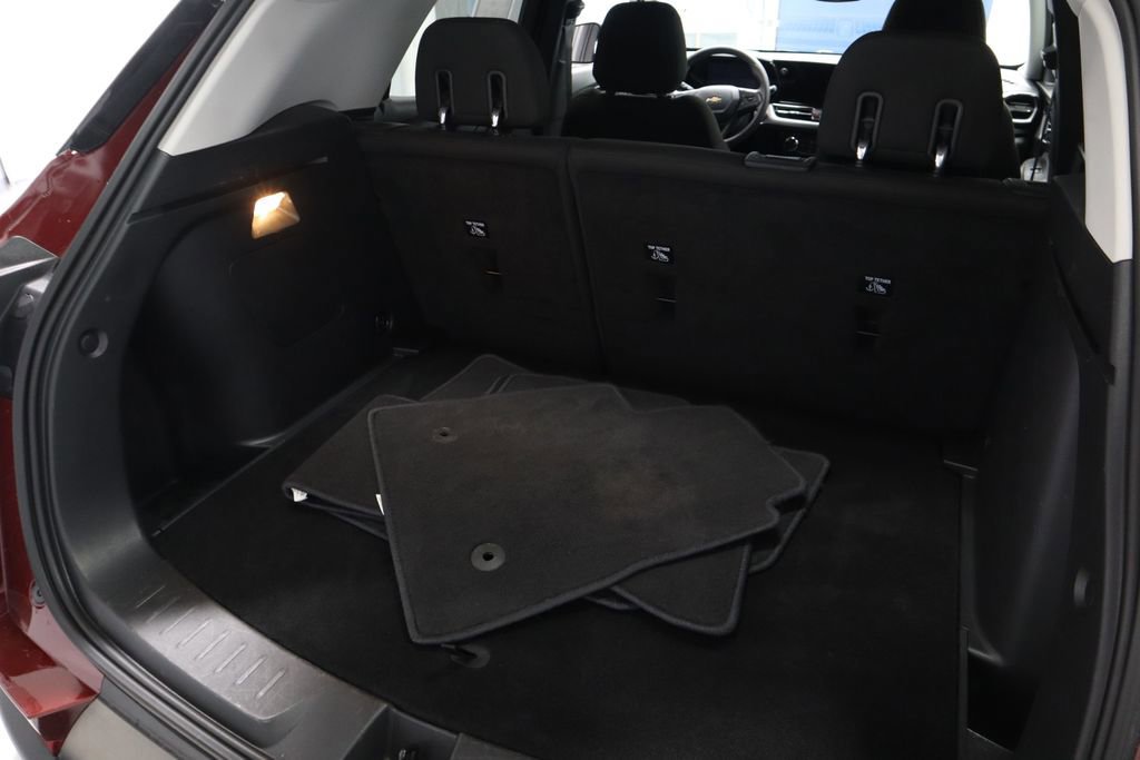 Used 2025 Chevrolet TrailBlazer LT image 15