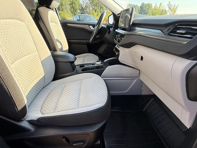 Certified 2023 Ford Escape Active w/ Tech Pack #2 FWD image 23