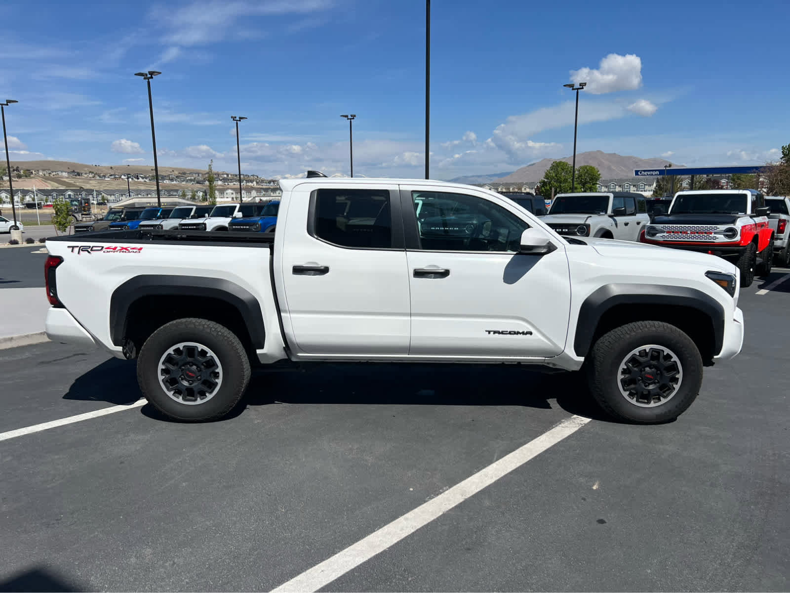 Used 2024 Toyota Tacoma TRD Off-Road AWD/4WD image 6