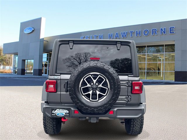 Used 2024 Jeep Wrangler Unlimited Rubicon image 3