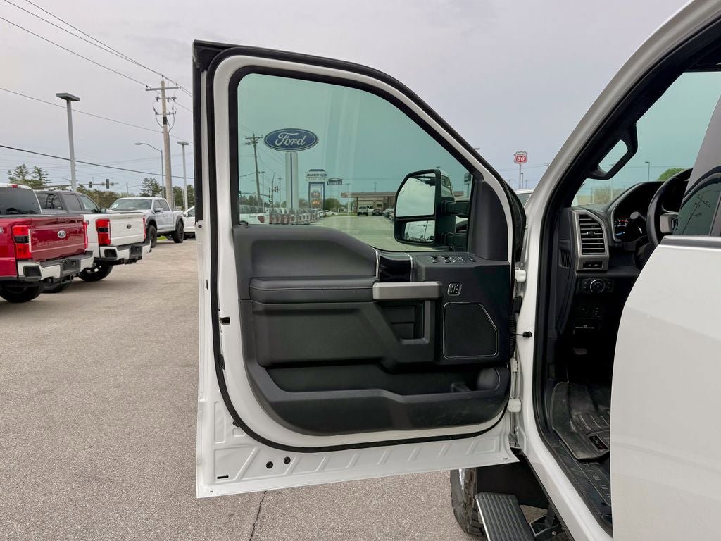 Certified 2020 Ford F350 Platinum AWD/4WD image 13