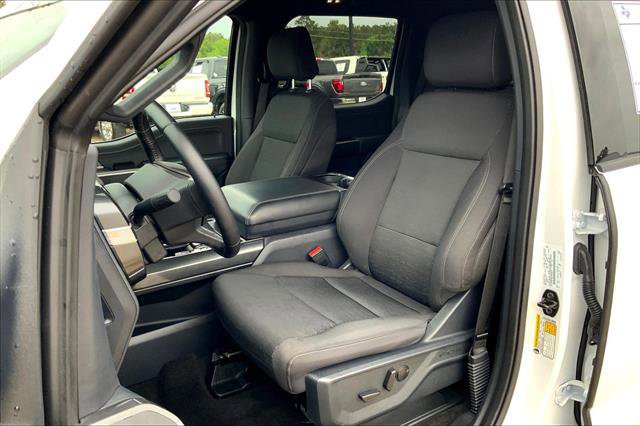 Certified 2022 Ford F150 XLT w/ Equipment Group 302A High image 25