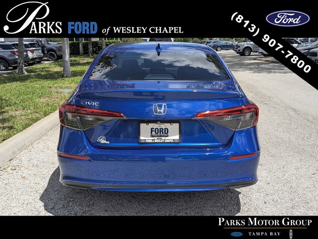 Used 2023 Honda Civic EX image 5