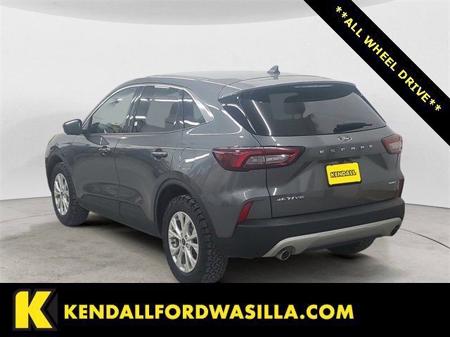 Certified 2024 Ford Escape Active w/ Tech Pack #2 image 3