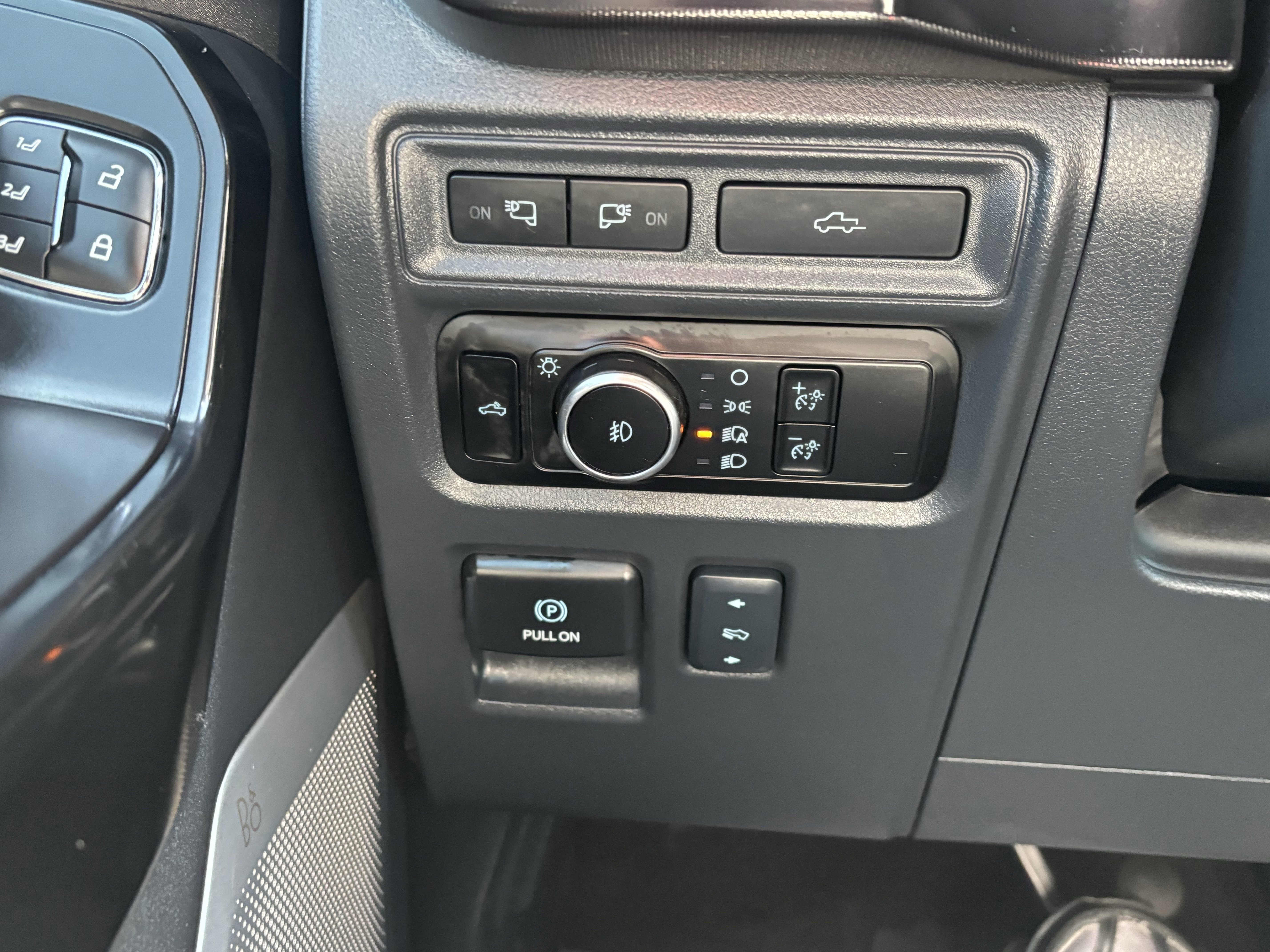 Certified 2024 Ford F150 Raptor w/ Equipment Group 803A Raptor R image 35