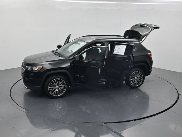 Used 2023 Jeep Compass Limited w/ Elite Group AWD/4WD image 50
