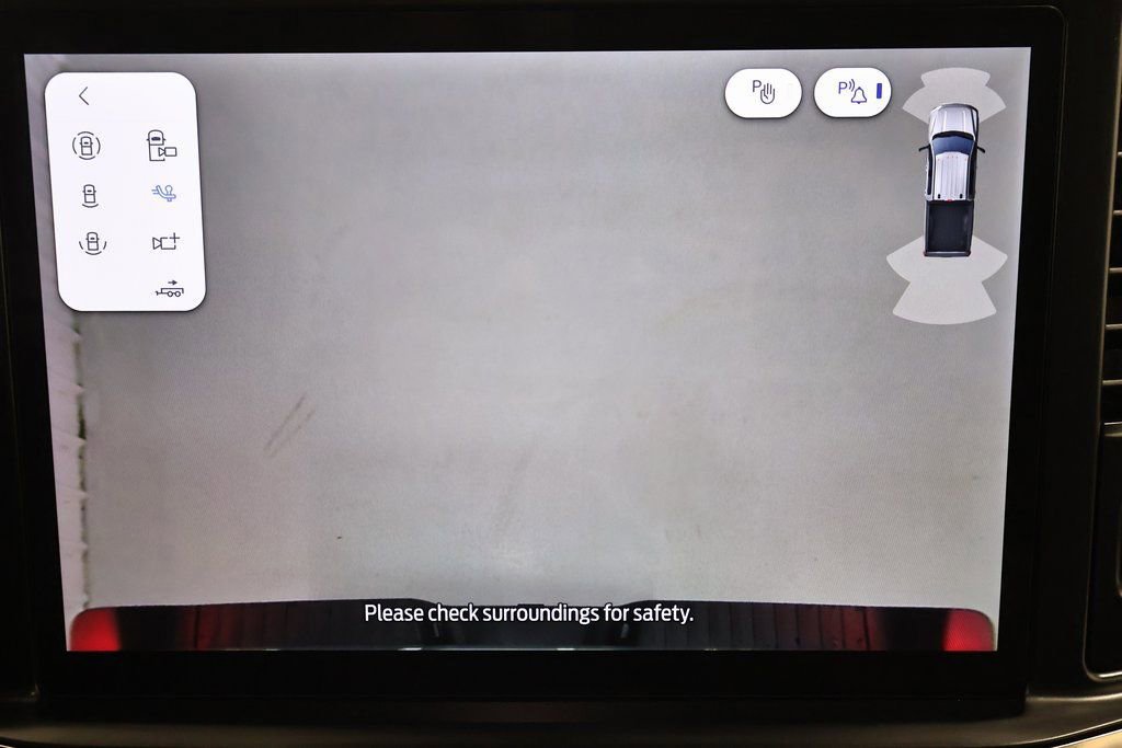 Certified 2026 Ford F350 Platinum w/ Platinum Plus Package image 38