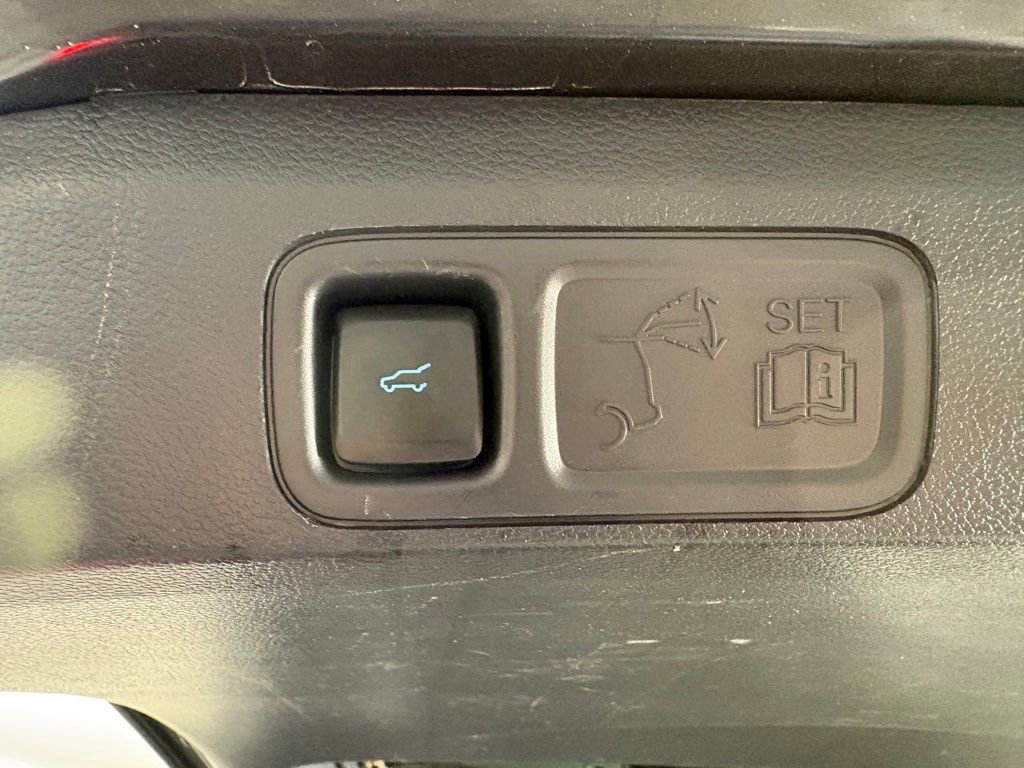 Certified 2024 Ford Expedition Max Limited image 35