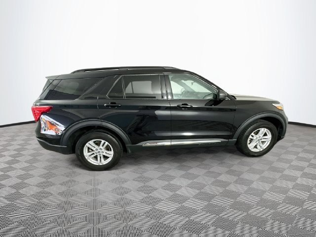 Certified 2023 Ford Explorer XLT w/ Equipment Group 202A AWD/4WD image 13