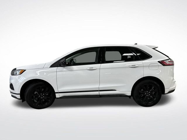 Certified 2024 Ford Edge SE w/ Black Appearance Package image 10