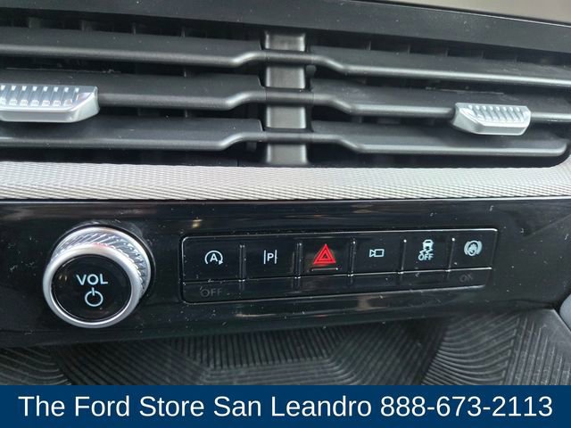 Certified 2025 Ford Explorer Active image 19