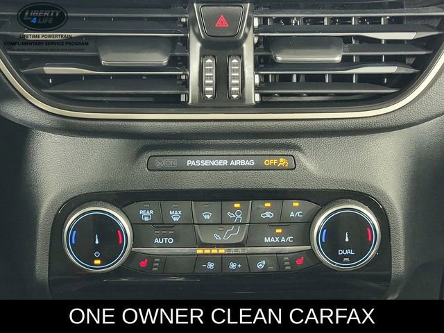 Certified 2022 Ford Escape SE w/ SE Sport Appearance Package image 23