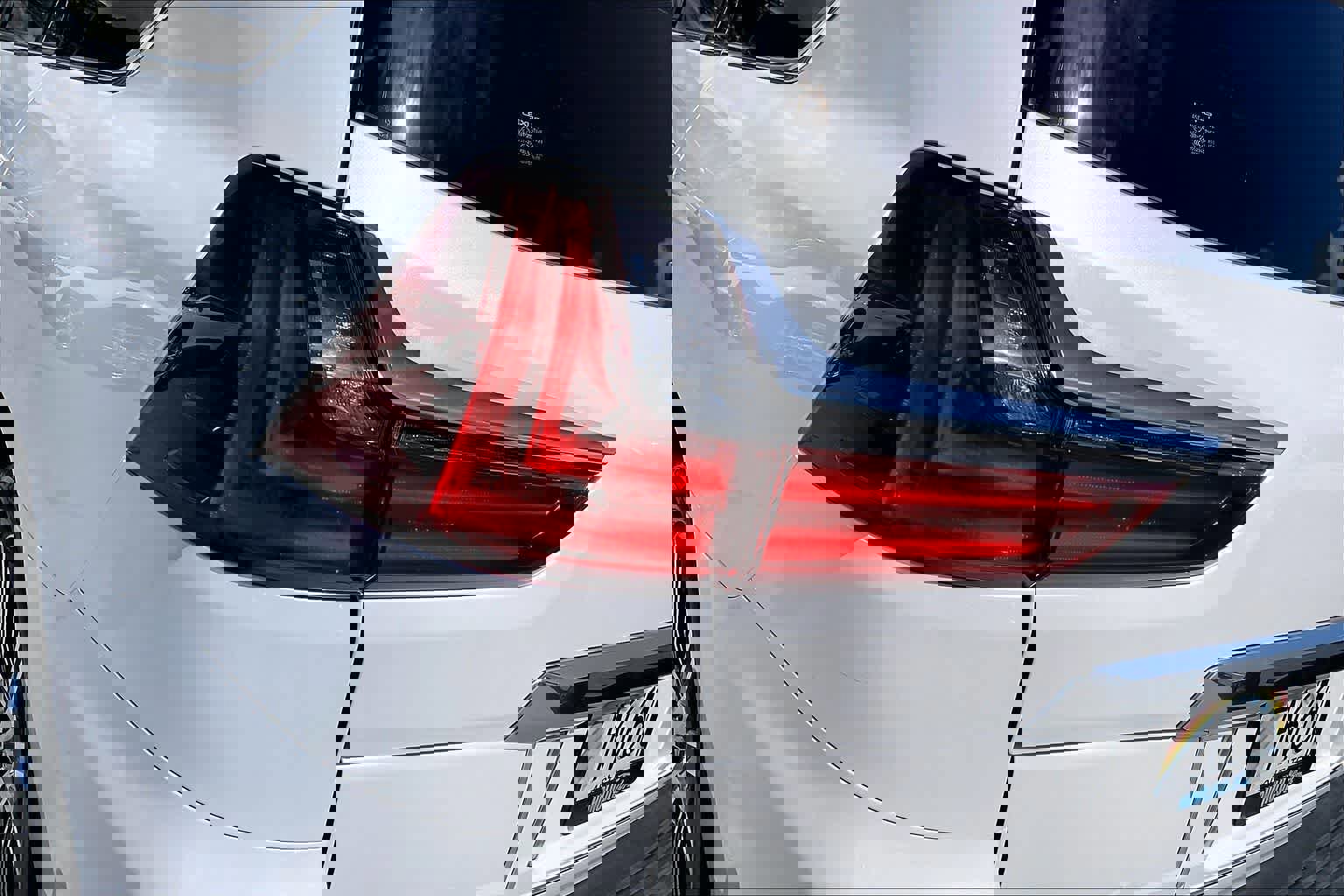 Used 2019 Lexus LX 570 4WD image 32