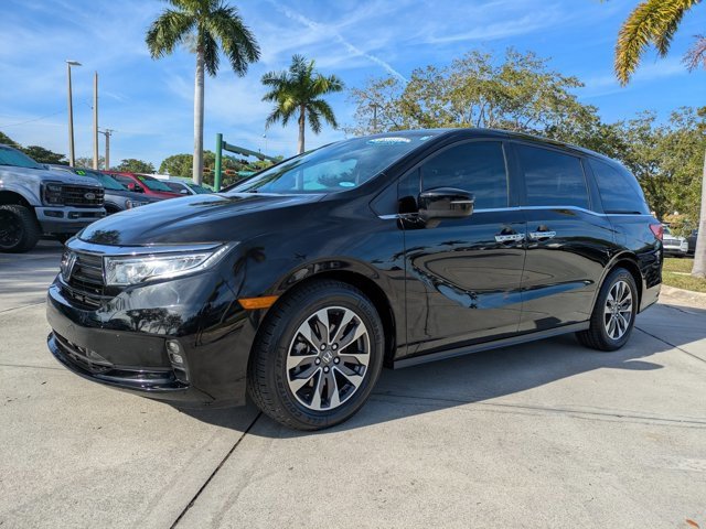 Used 2023 Honda Odyssey EX-L image 2