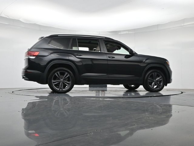 Used 2023 Volkswagen Atlas SE w/ Panoramic Sunroof Package FWD image 35