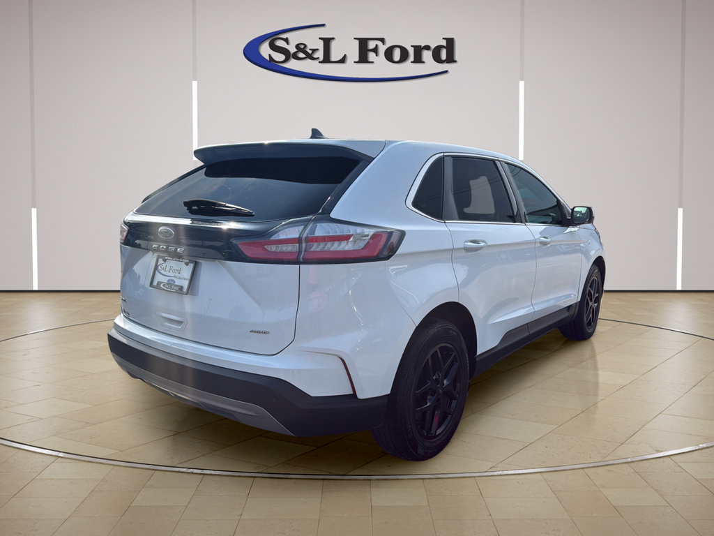 Certified 2024 Ford Edge SEL AWD/4WD image 7