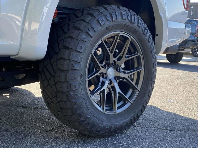 Certified 2025 Ford F150 Raptor AWD/4WD image 9