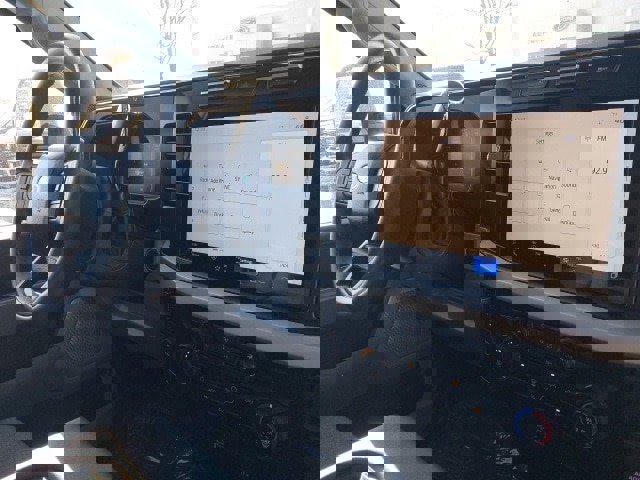 Certified 2024 Ford F250 XLT w/ XLT Premium Package image 25