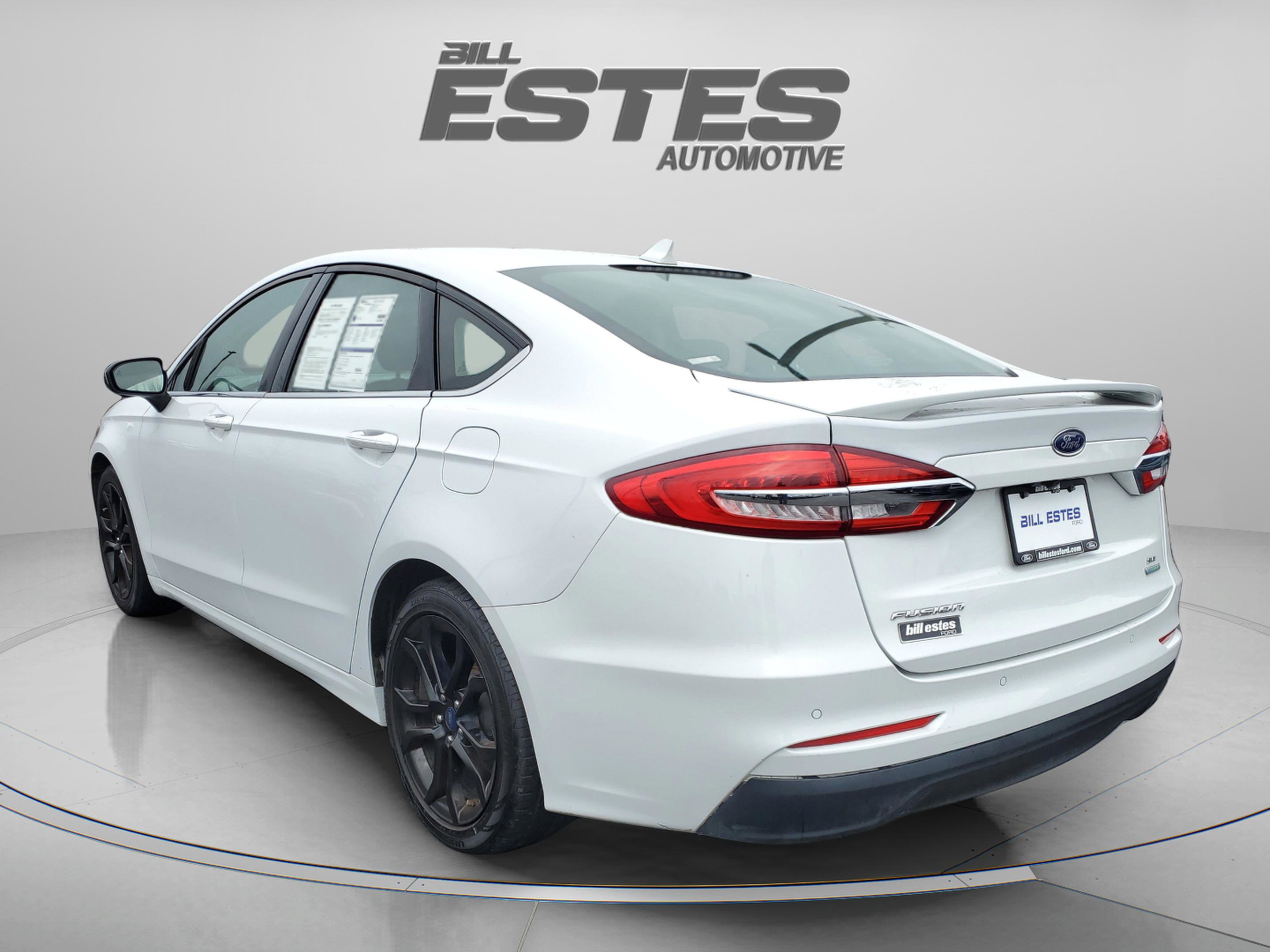 Certified 2019 Ford Fusion SE w/ Equipment Group 151A image 2