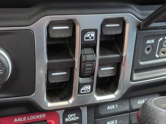 Used 2021 Jeep Gladiator Mojave AWD/4WD image 24