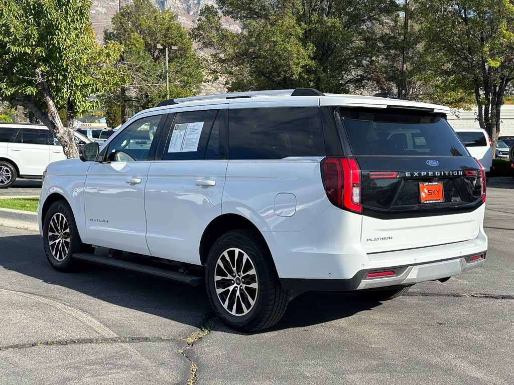 Certified 2025 Ford Expedition Platinum AWD/4WD image 12