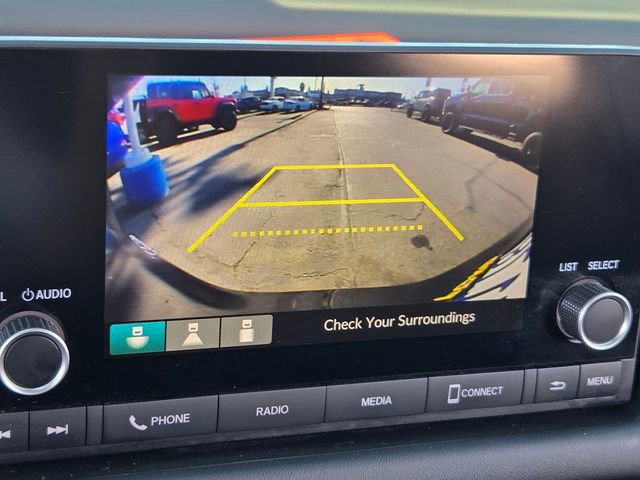 Used 2023 Honda HR-V LX image 15