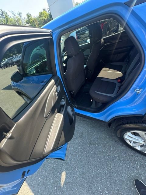 Used 2024 Chevrolet TrailBlazer LS w/ LS Convenience Package AWD/4WD image 22