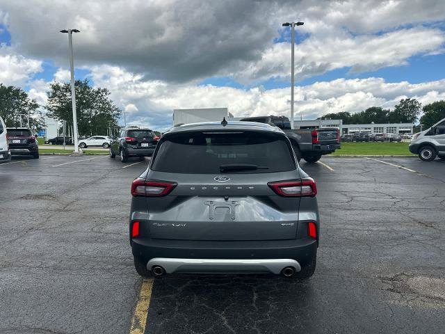 Certified 2025 Ford Escape Platinum AWD/4WD image 6