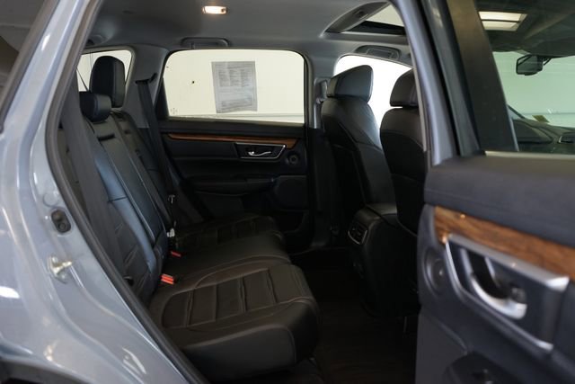 Used 2020 Honda CR-V Touring image 30