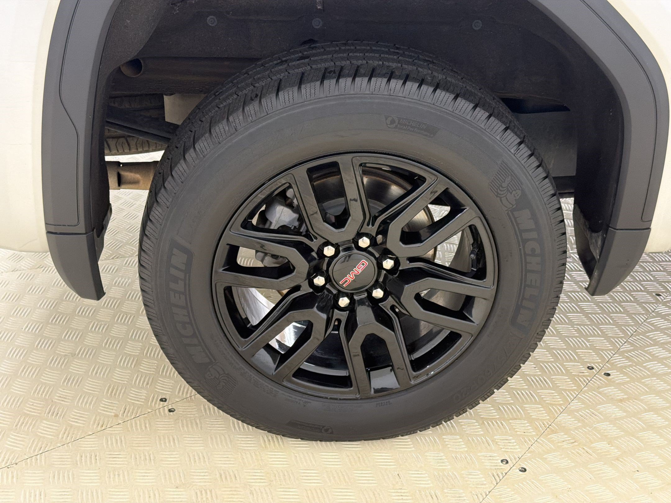 Used 2021 GMC Sierra 1500 Elevation AWD/4WD image 13