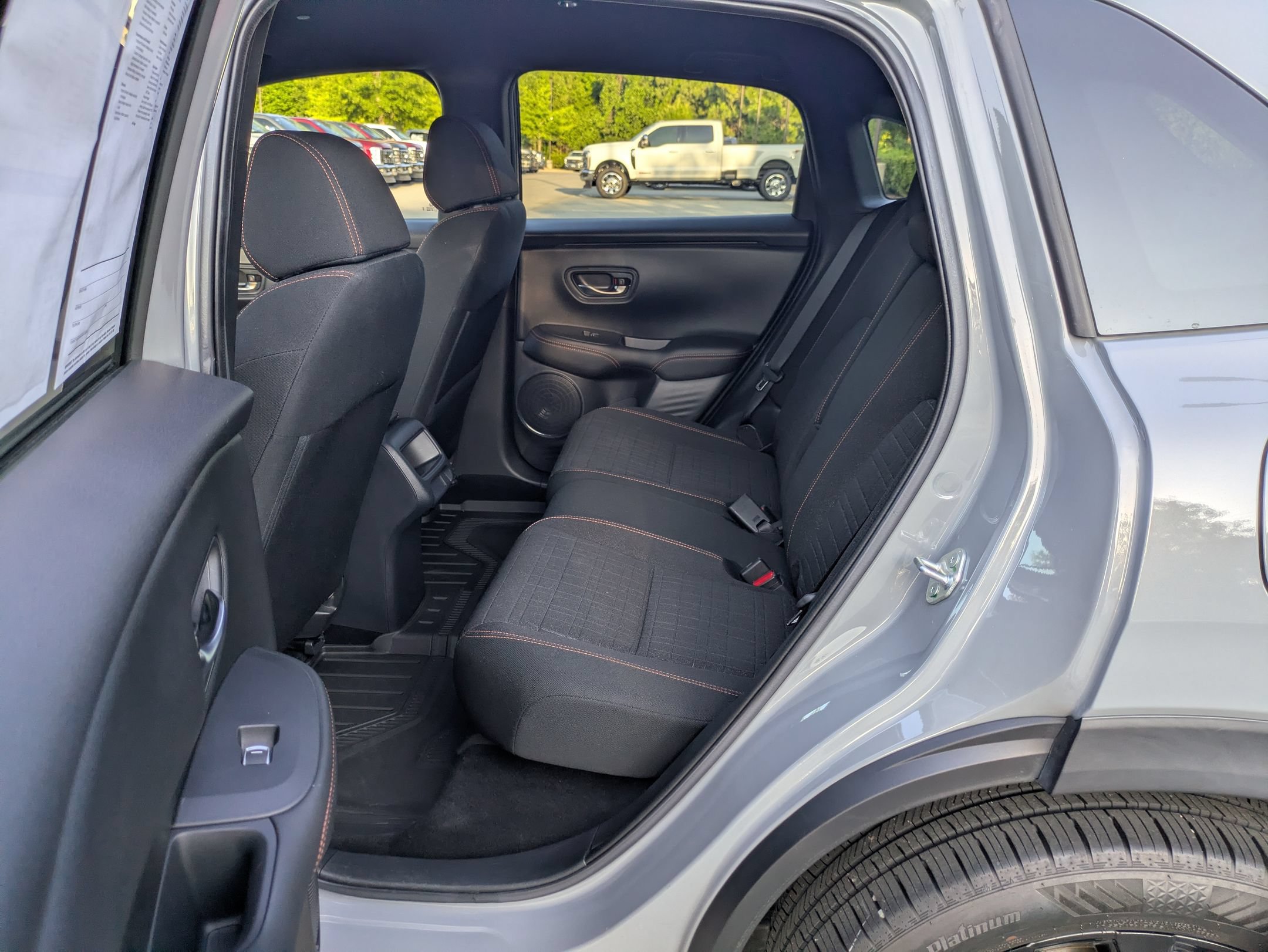 Used 2024 Honda HR-V Sport image 28