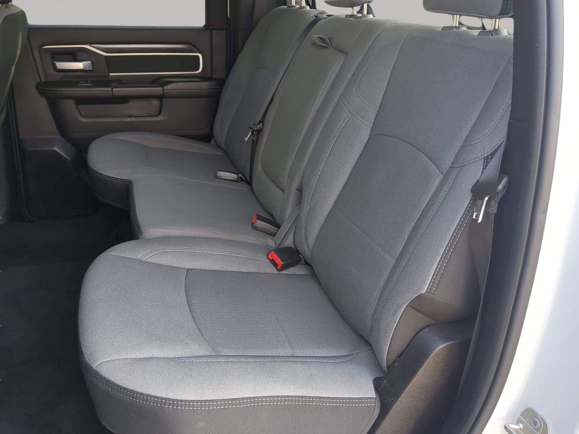 Used 2024 RAM 2500 Big Horn AWD/4WD image 54