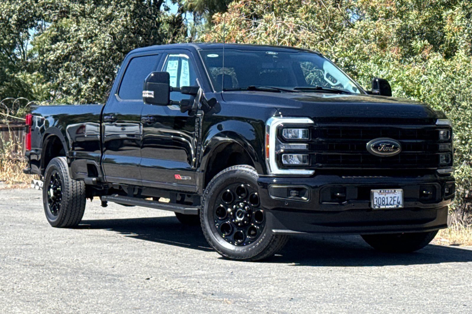 Certified 2024 Ford F250 Lariat w/ Lariat Ultimate Package AWD/4WD image 2