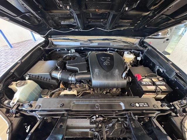 Used 2019 Toyota Tacoma TRD Pro AWD/4WD image 22