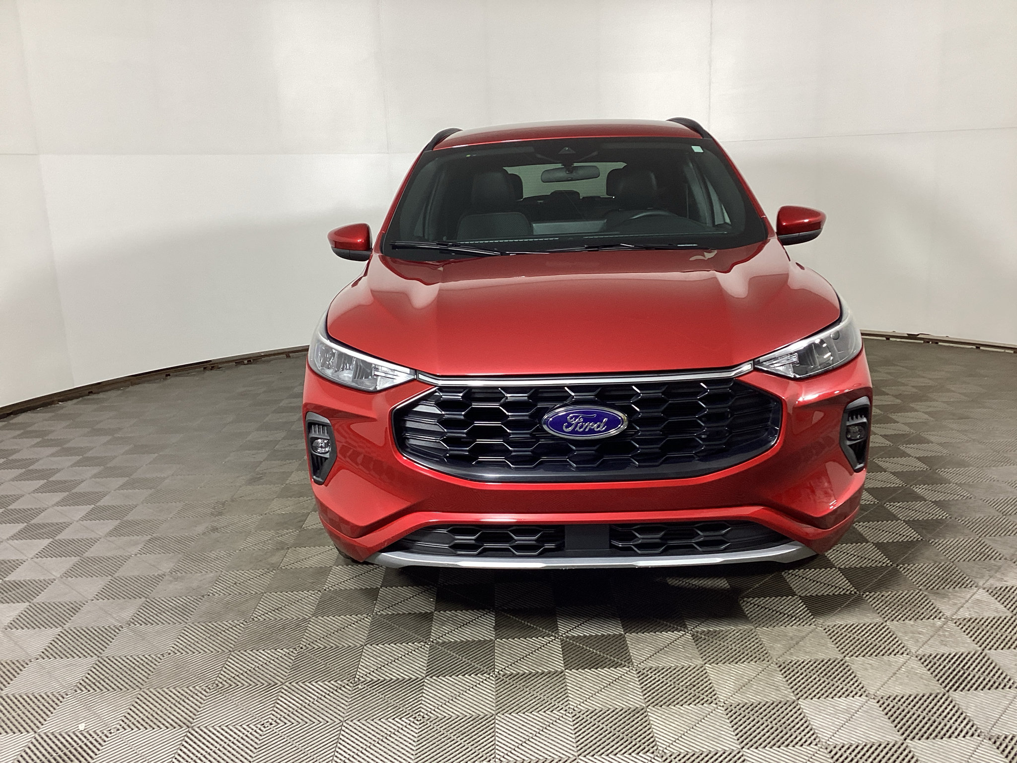 Certified 2023 Ford Escape ST-Line Select w/ Tech Pack #1 AWD/4WD image 6