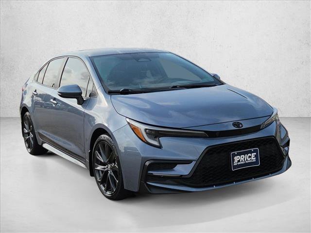 Used 2024 Toyota Corolla SE FWD image 3