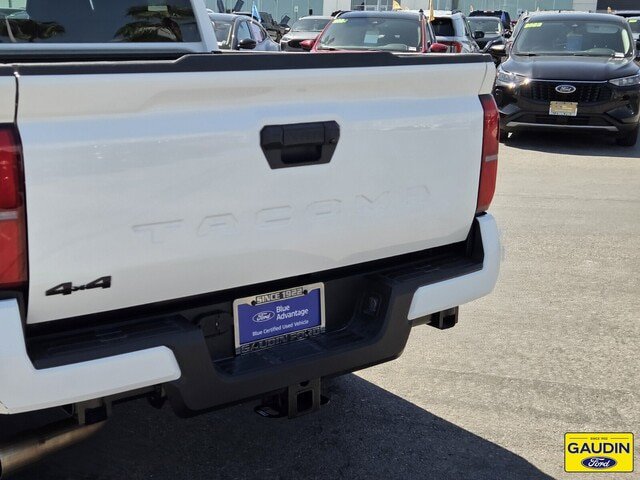 Used 2026 Toyota Tacoma TRD Sport AWD/4WD image 6